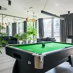 View Garbary By Renters